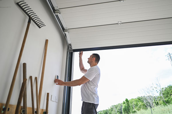 Automatic Garage Door Maintenance Services